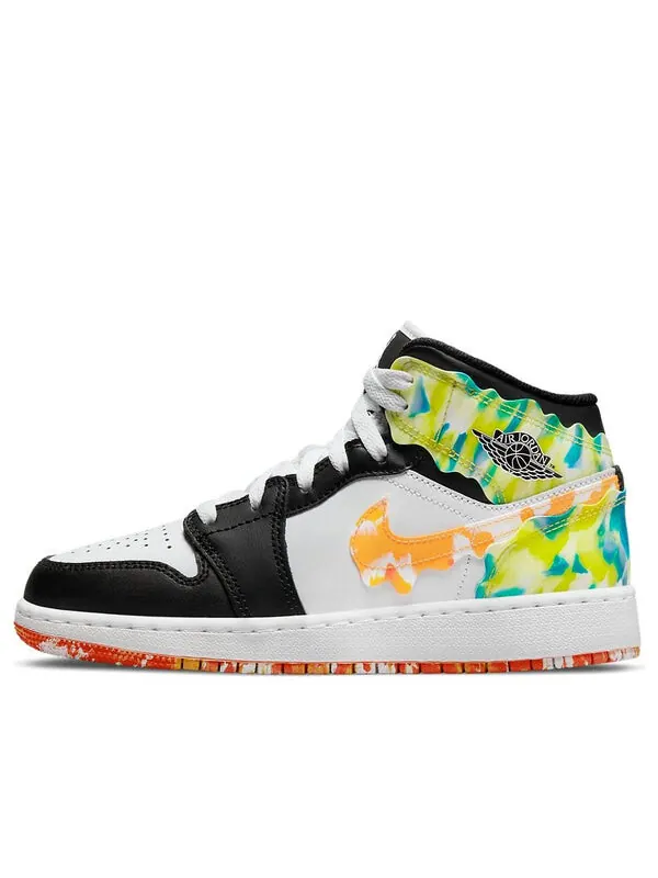 Кроссовки 1 средний размер Air Jordan — изображение 1 из 4