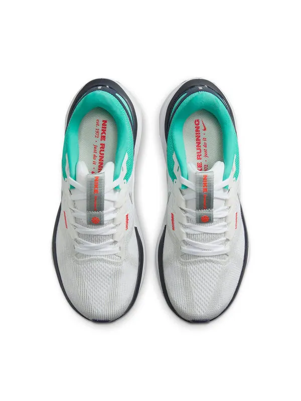 Структура кроссовок 25 Nike — изображение 3 из 4