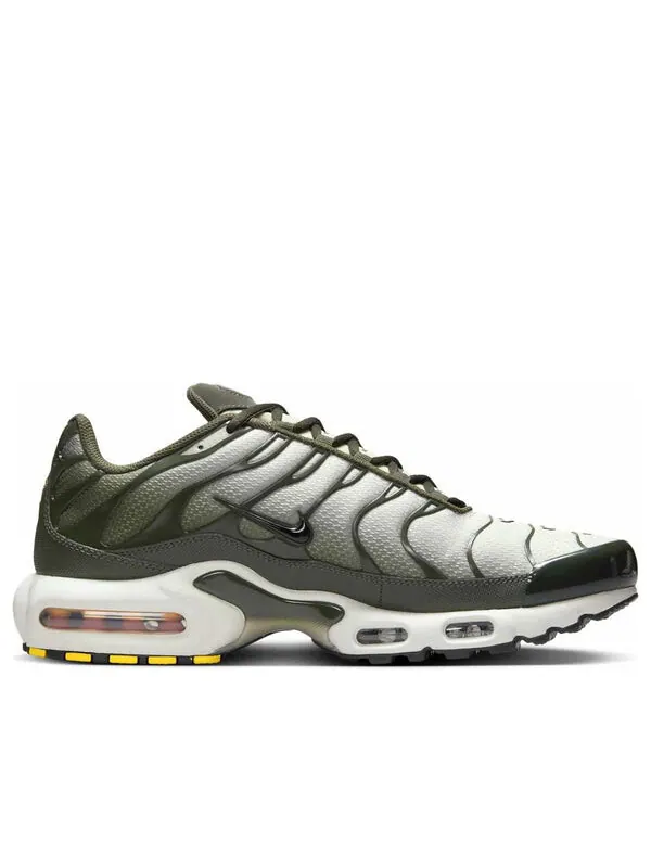 Кроссовки air max plus 'olive gradient white' Nike — изображение 2 из 4, оливковый/белый