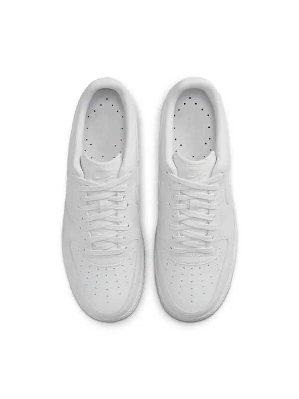Кроссовки мужские Nike Air force 1 кожаные однотонные — изображение 4 из 4, белый