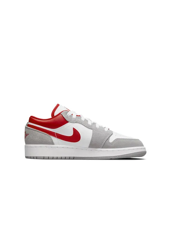 Кроссовки 1 low se Air Jordan — изображение 2 из 4, серый/белый/красный