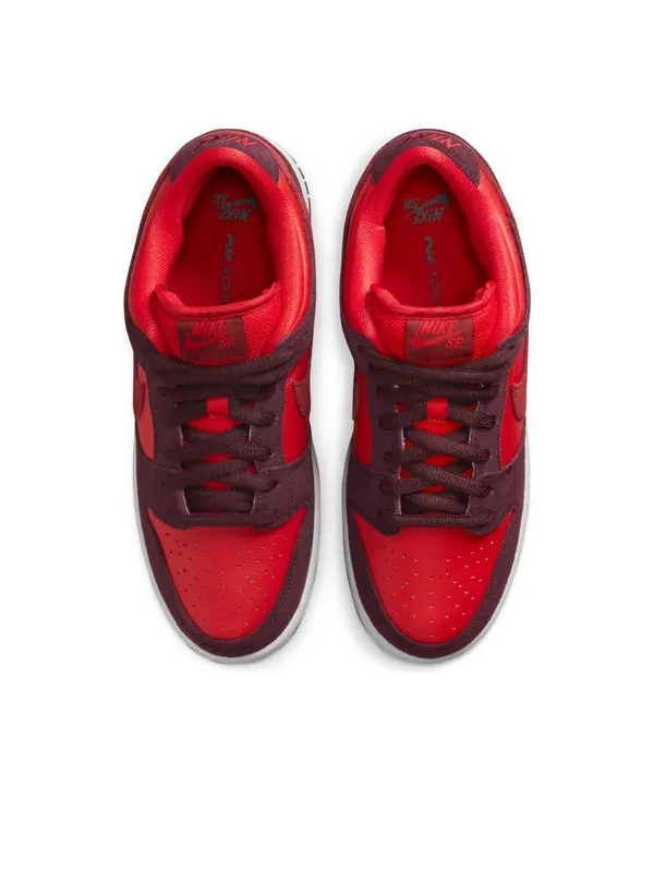 Кроссовки sb dunk low pro 'fruity pack - cherry' Nike — изображение 4 из 4, бордовый/красный/красный