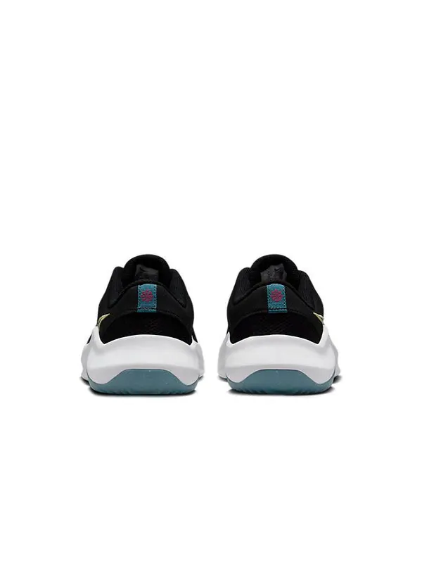 Кроссовки legend essential 3 next nature Nike — изображение 4 из 4, черный//белый/голубой