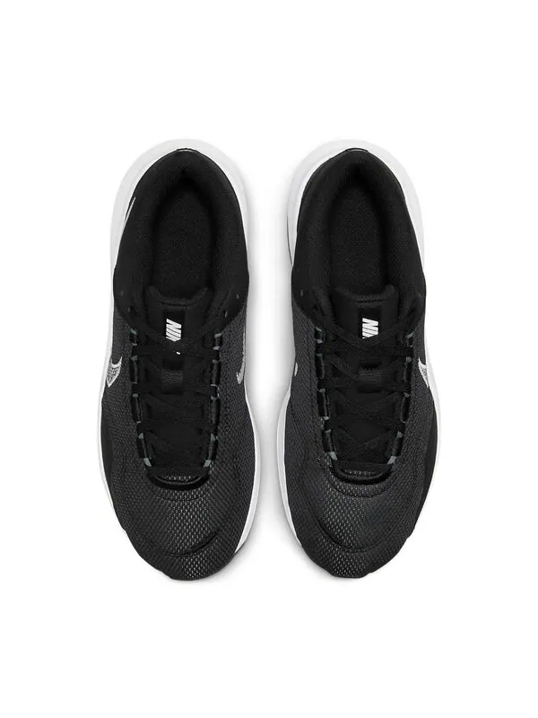 Кроссовки legend essential 3 next nature Nike — изображение 4 из 4, черный/белый/серый