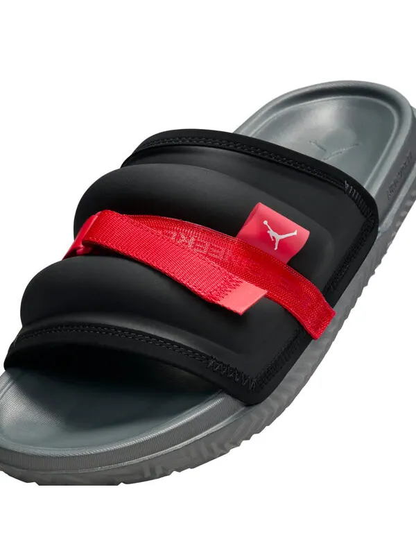 Тапочки super play slide 'black fire red' Air Jordan — изображение 4 из 4, черный/красный