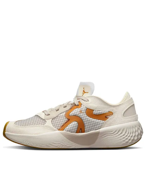Кроссовки дельта 3 Air Jordan — изображение 1 из 4, белый/желтый