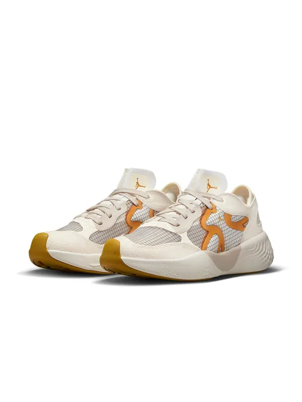 Кроссовки дельта 3 Air Jordan — изображение 3 из 4, белый/желтый
