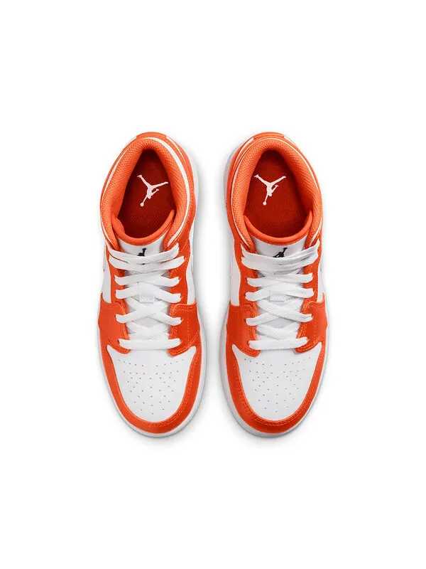 Кроссовки 1 средний размер Air Jordan — изображение 4 из 4