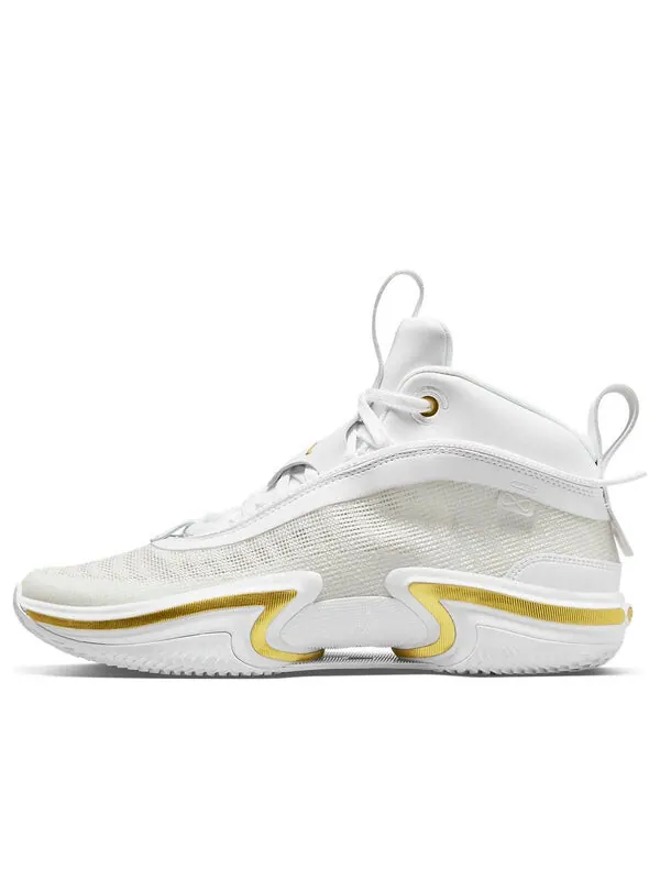 Кроссовки 36 se pf Air Jordan — изображение 1 из 4, белый/золотистый
