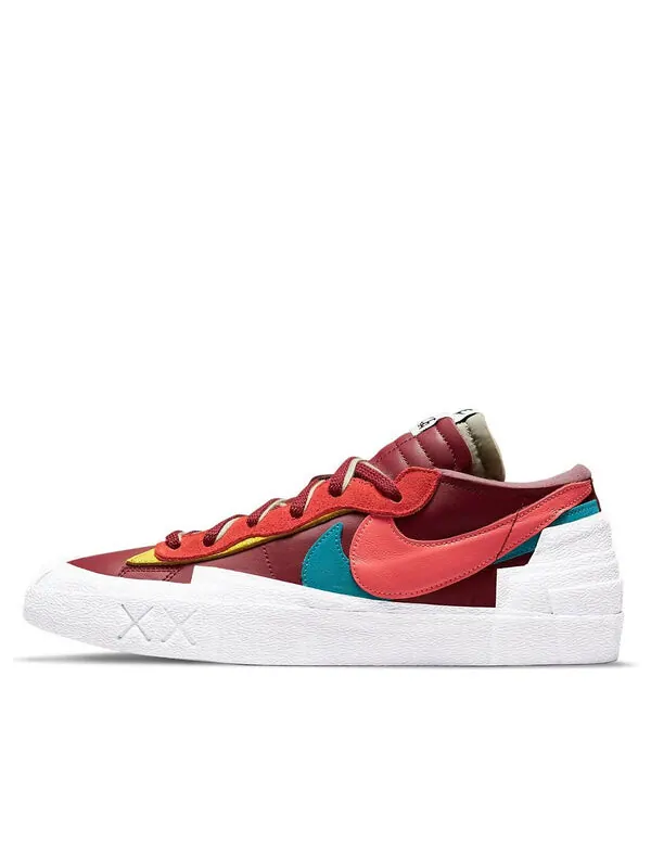 Кроссовки x sacai x kaws блейзер низкий Nike — изображение 1 из 4