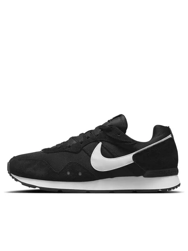 Кроссовки Venture Runner широкие Nike — изображение 1 из 4, черный/белый