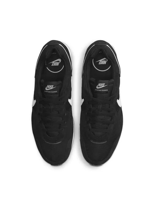 Кроссовки Venture Runner широкие Nike — изображение 4 из 4, черный/белый