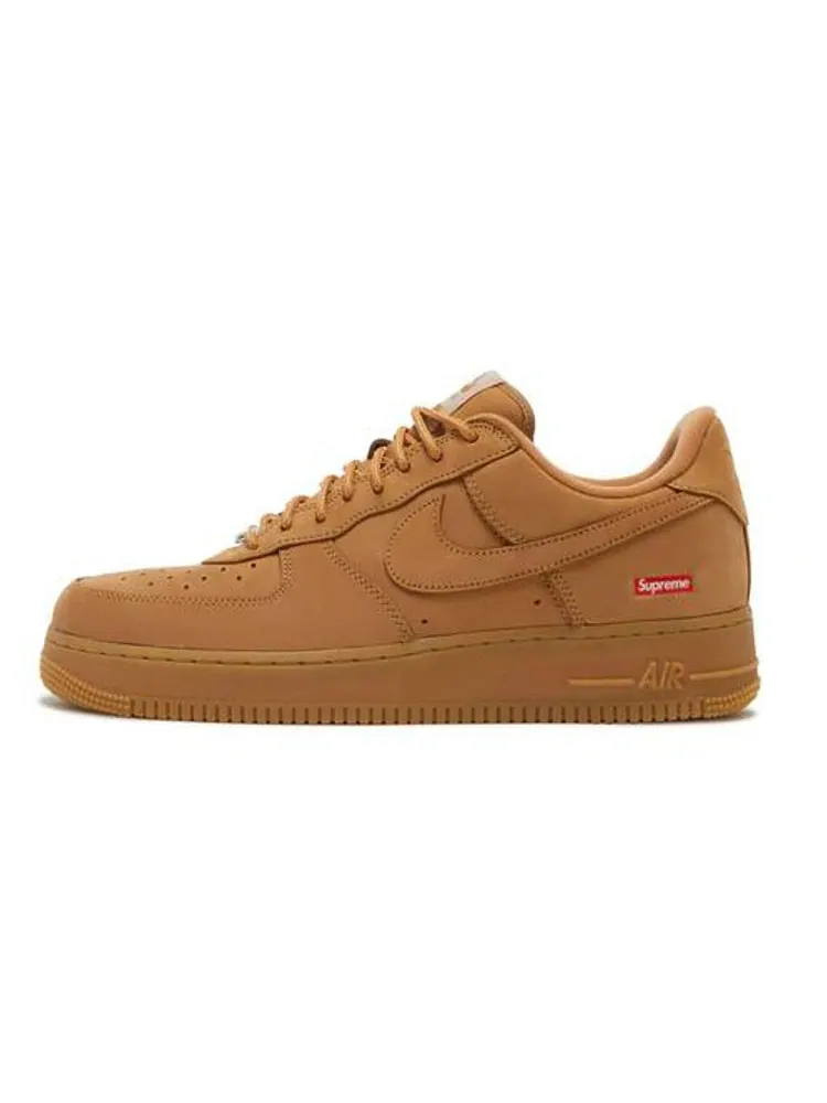Кроссовки Nike x Supreme Air Force 1 Low SP 'Wheat' — изображение 2 из 5, бежевый