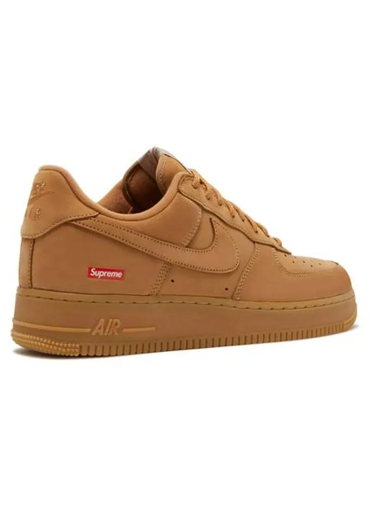 Кроссовки Nike x Supreme Air Force 1 Low SP 'Wheat' — изображение 5 из 5, бежевый