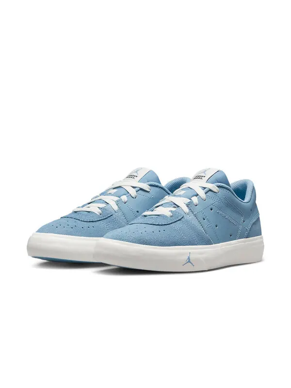 Кроссовки series es 'dark powder blue' Air Jordan — изображение 3 из 4, темный синий