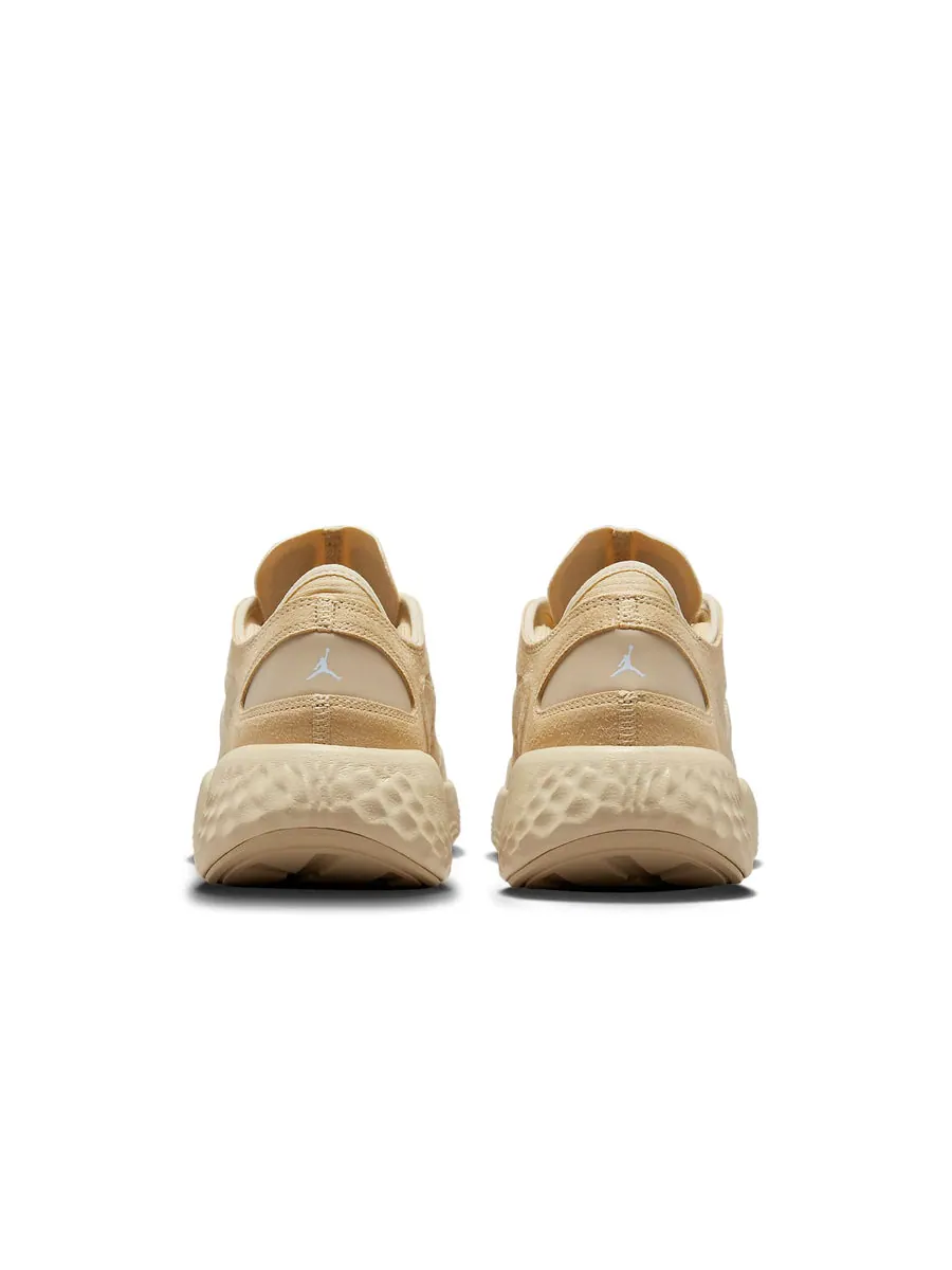 Кроссовки Air Jordan Delta 3 Low Shoes 'Sesame' — изображение 5 из 7, коричневый