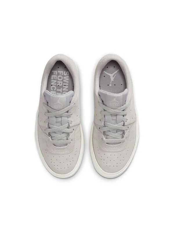 Кроссовки jordan series Air Jordan — изображение 4 из 4, серый