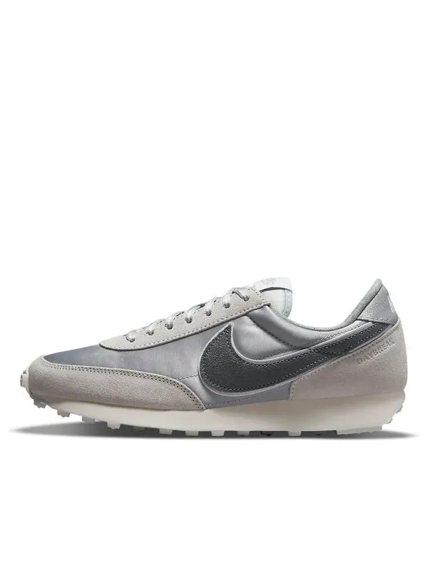 Кроссовки рассвет se Nike — изображение 1 из 4, серебристый/серый