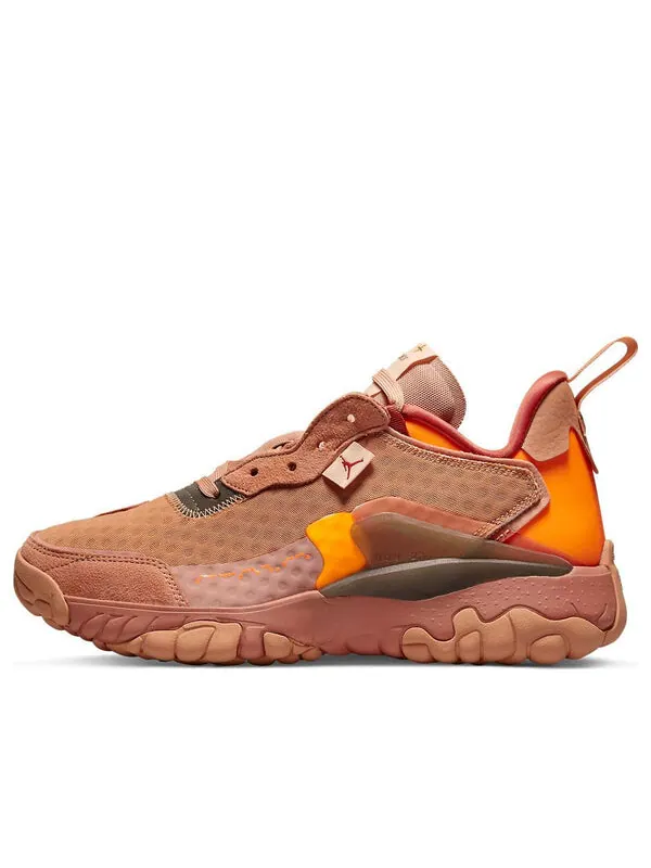 Кроссовки delta 2 clay low top Air Jordan — изображение 1 из 4, оранжевый/серый