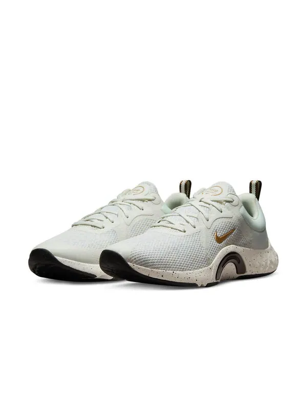 Кроссовки обновятся в сезоне tr 11 premium wide Nike — изображение 3 из 4, белый