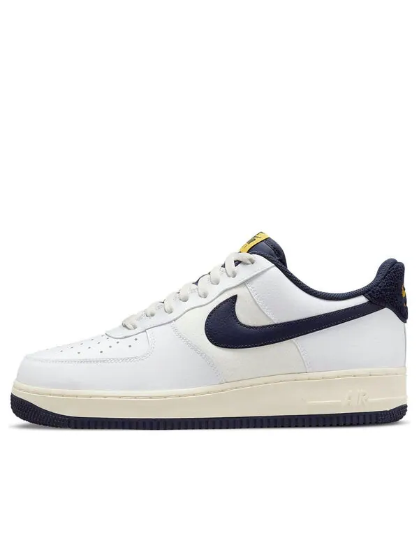 Кроссовки air force 1 '07 lv8 'varsity jacket - michigan' Nike — изображение 1 из 4, белый/синий/желтый