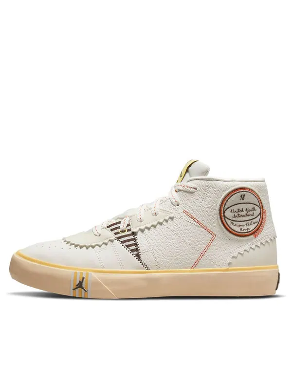 Кроссовки maison chteau rouge x jordan series mid 'united youth international - sail' Air Jordan — изображение 1 из 4
