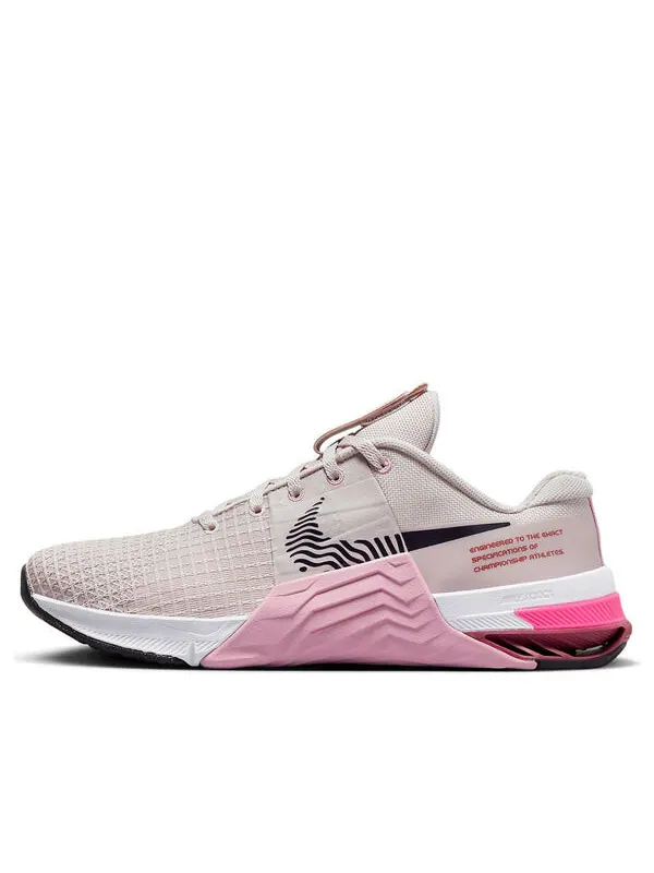 Кроссовки metcon 8 'barely rose' Nike — изображение 1 из 4