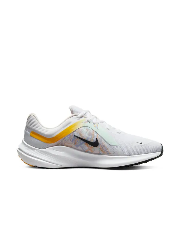 Кроссовки квест 5 премиум Nike — изображение 2 из 4, белый/черный