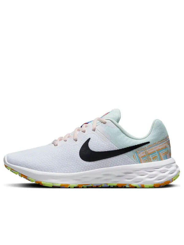 Кроссовки Revolution 6 Next Nature Premium Nike — изображение 1 из 4, белый/черный/зеленый
