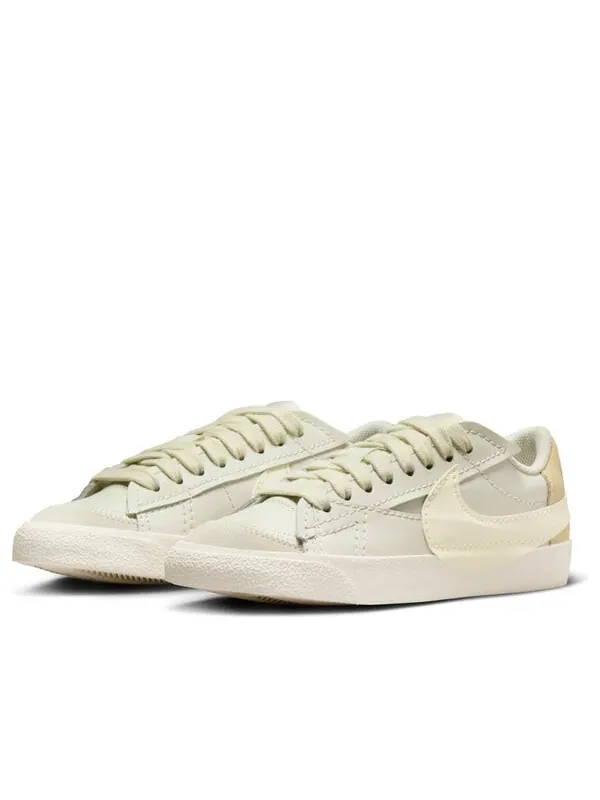 Кроссовки blazer low '77 jumbo 'sea glass pale ivory' Nike — изображение 2 из 4, бледный слоновая кость