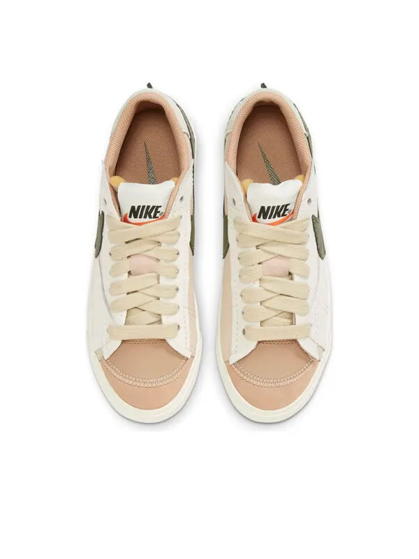 Кроссовки blazer low '77 jumbo 'sand drift medium olive' Nike — изображение 4 из 4, белый/зеленый