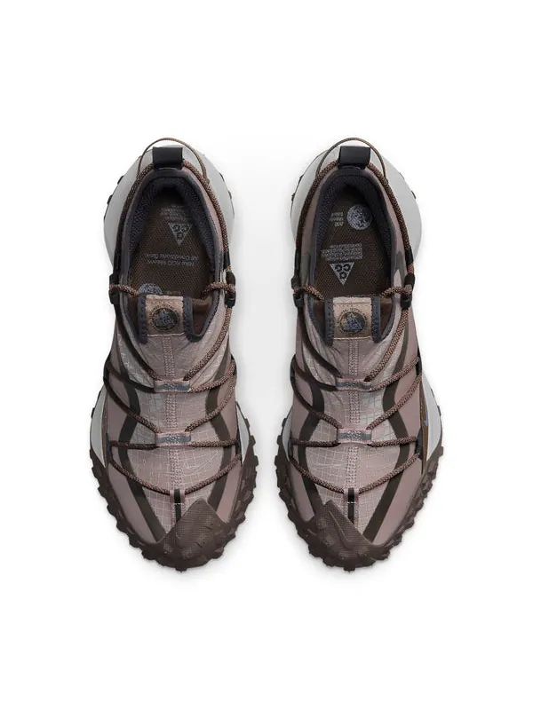 Кроссовки acg mountain fly low se 'ironstone' Nike — изображение 4 из 4, серый/желтый/светлый