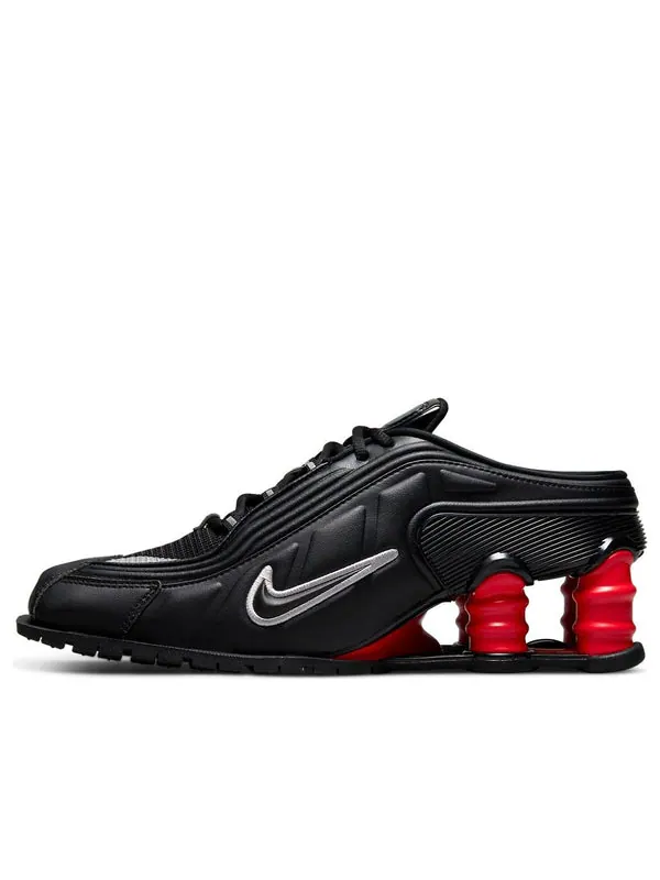 Кроссовки martine rose x shox mule mr4 'black comet red' Nike — изображение 1 из 4, черный/красный