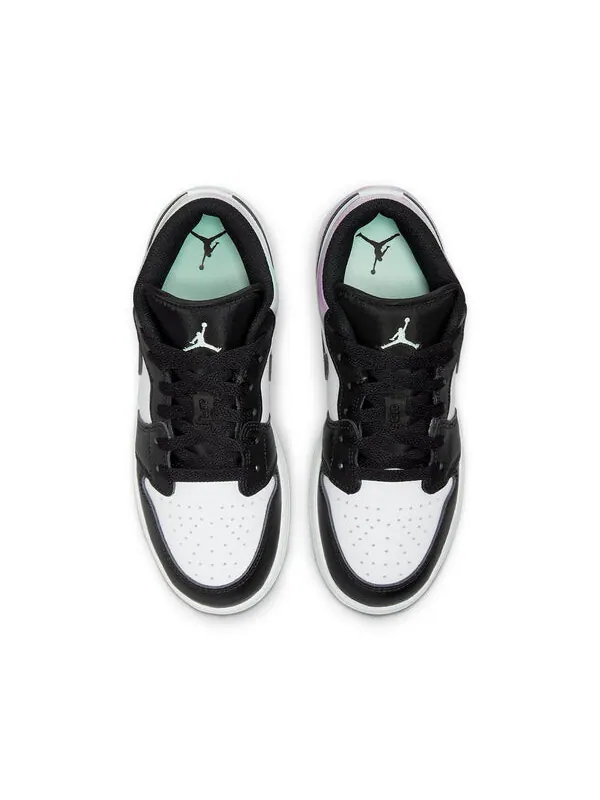 Кроссовки 1 low se Air Jordan — изображение 4 из 4, белый/черный/фиолетовый