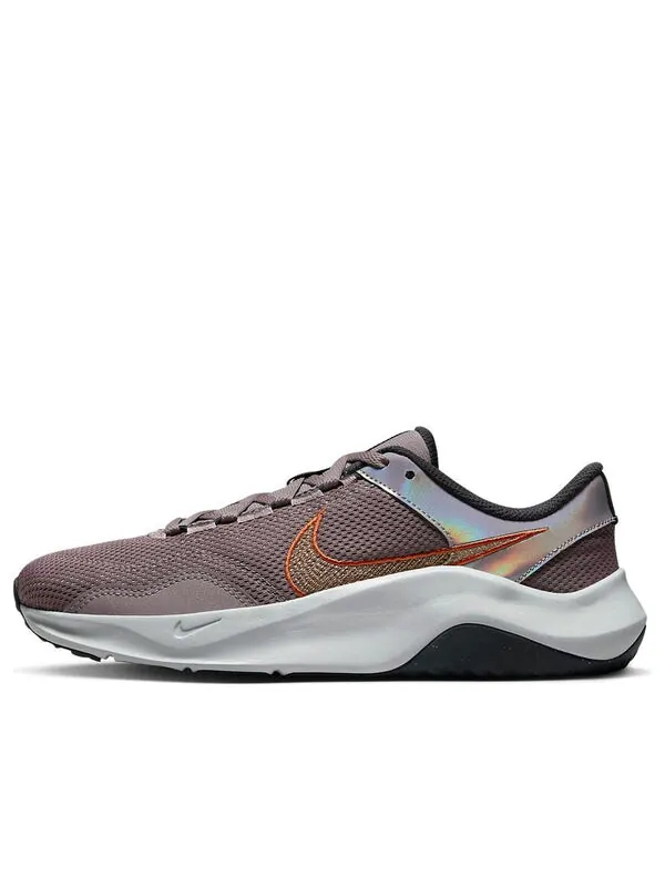 Кроссовки legend essential 3 next nature premium Nike — изображение 1 из 4, серо-красный