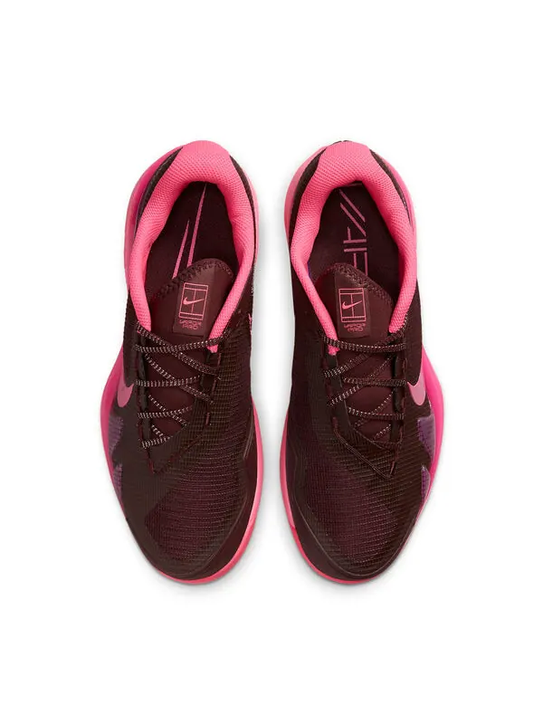 Кроссовки court air zoom vapor pro premium 'burgundy crush hyper pink' Nike — изображение 4 из 4, бордовый/розовый/розовый
