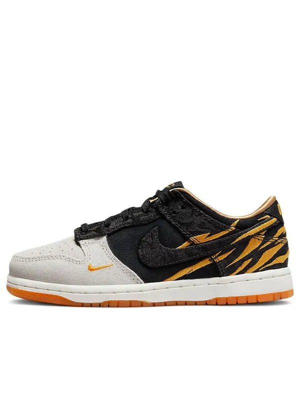 Кроссовки данк лоу Nike — изображение 1 из 4, черный/серый/желтый