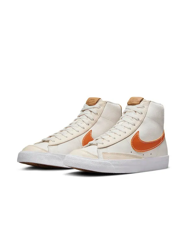 Кроссовки blazer mid '77 emb 'inspected by swoosh' Nike — изображение 3 из 4, белый