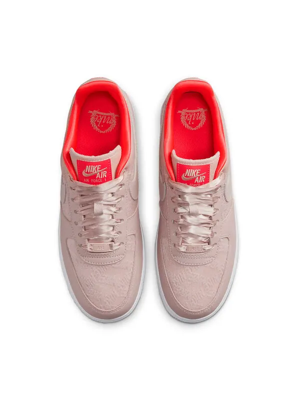 Кроссовки air force 1 '07 'fossil stone laser crimson' Nike — изображение 4 из 4, светлый розовый/белый
