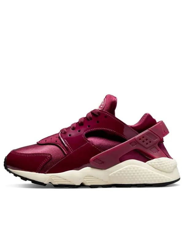 Кроссовки Nike Air Huarache 'Dark Beetroot' — изображение 1 из 4, темный/черный