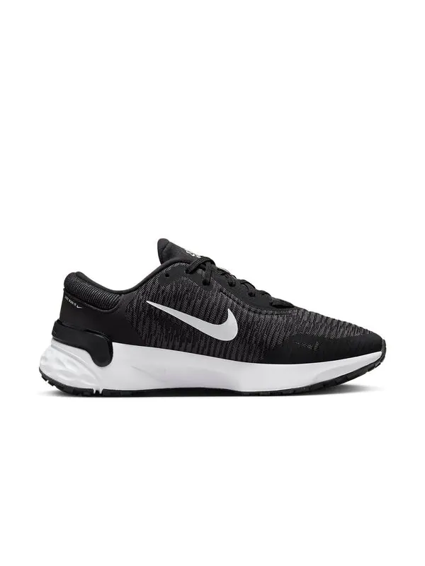 Кроссовки renew run 4 Nike — изображение 2 из 4, черный/белый