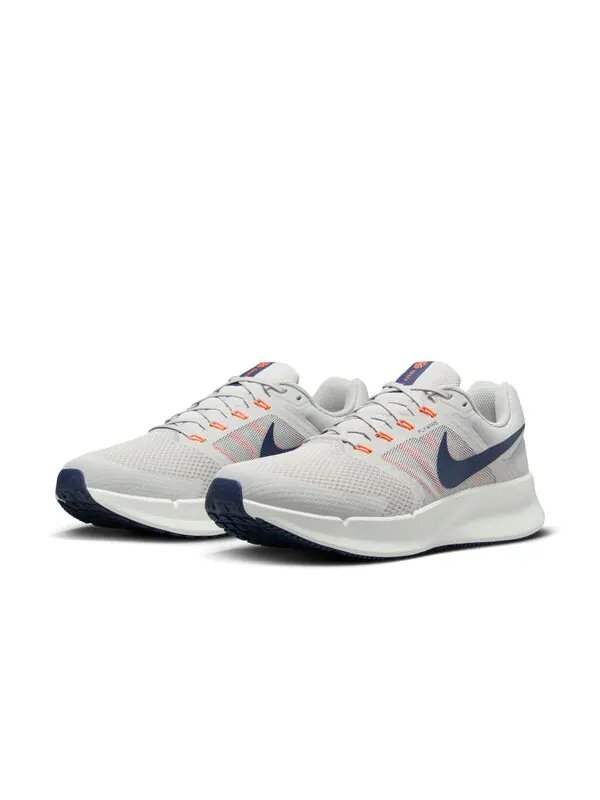 Кроссовки run swift 3 'iron ore thunder blue' Nike — изображение 3 из 4, светлый//оранжевый/синий