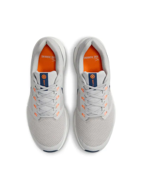 Кроссовки run swift 3 'iron ore thunder blue' Nike — изображение 4 из 4, светлый//оранжевый/синий