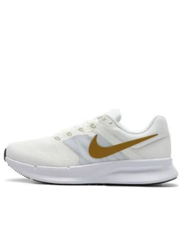 Кроссовки run swift 3 'white gold' Nike — изображение 1 из 3, белый/золотистый