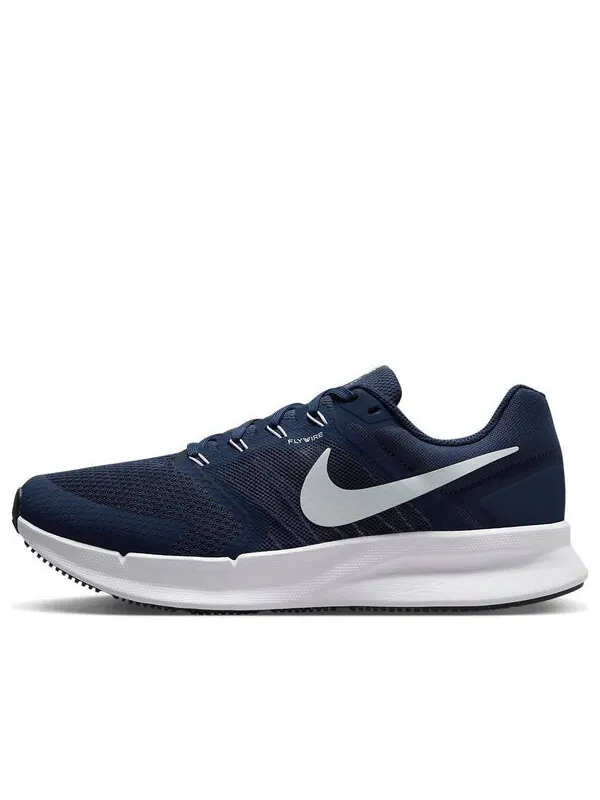 Кроссовки run swift 3 'midnight navy pure platinum' Nike — изображение 1 из 4, синий