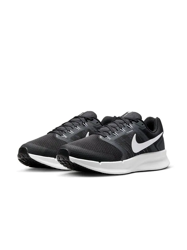Кроссовки бегут быстро 3 Nike — изображение 3 из 4, черный