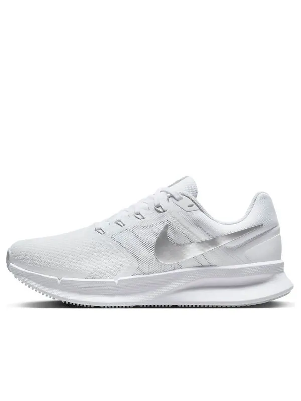 Кроссовки бегут быстро 3 Nike — изображение 1 из 4, белый