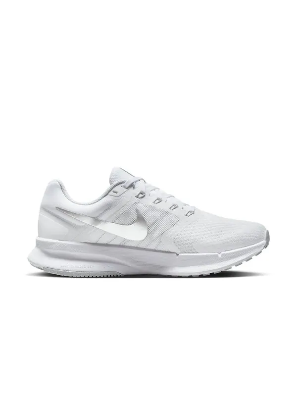 Кроссовки бегут быстро 3 Nike — изображение 2 из 4, белый