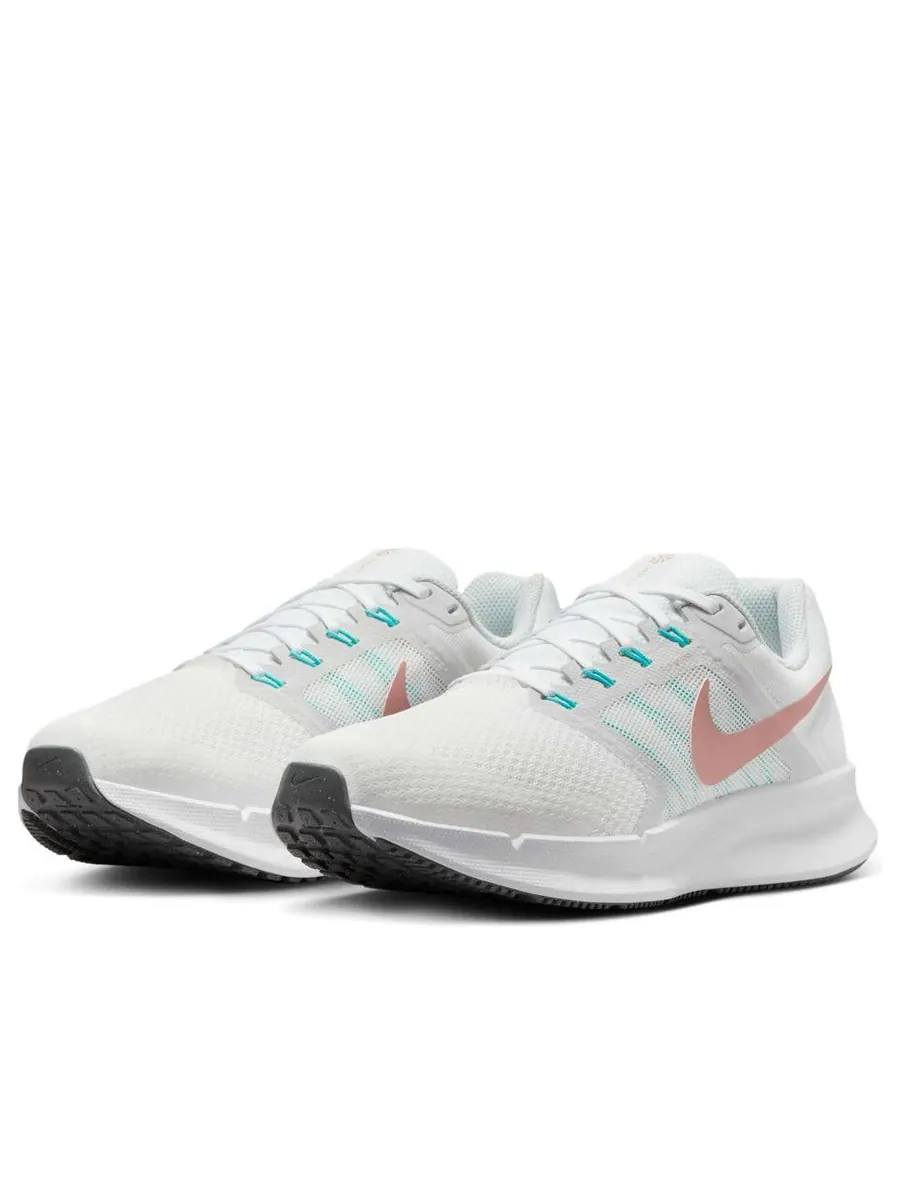 Кроссовки (WMNS) Nike Run Swift 3 'Summit White Red Stardust' — изображение 3 из 6, бежевый