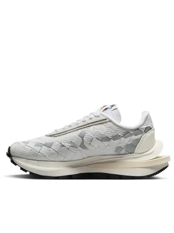 Кроссовки x sacai x jean paul gaultier vaporwaffle 'white sail' Nike — изображение 1 из 1, белый